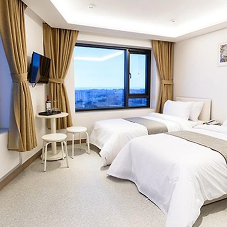 סאוגוויפו Rezion Hotel מראה חיצוני תמונה