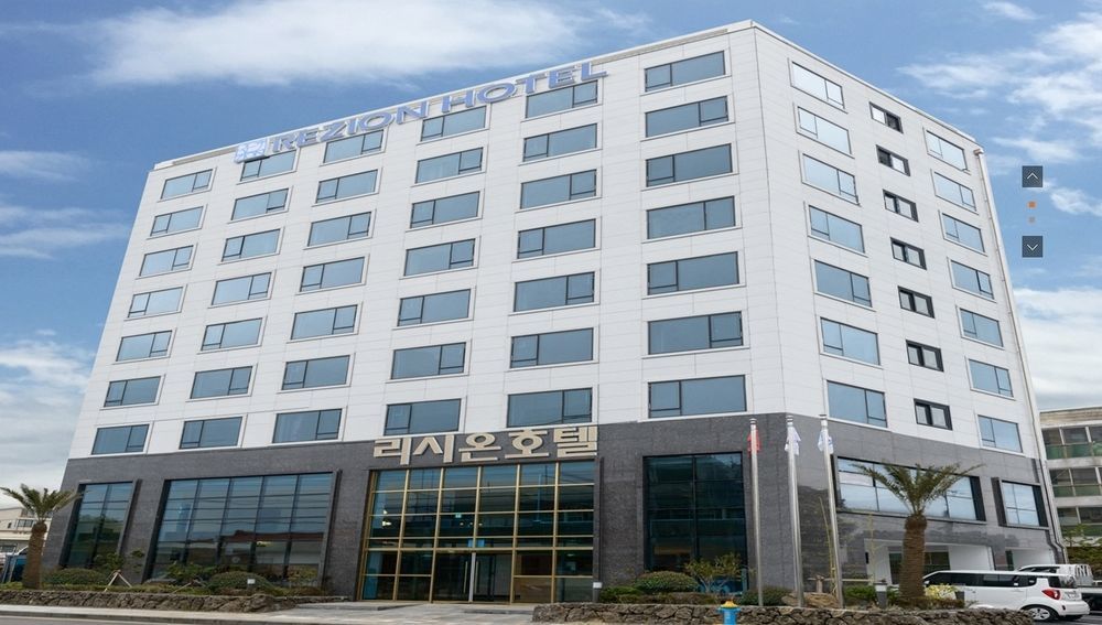 סאוגוויפו Rezion Hotel מראה חיצוני תמונה