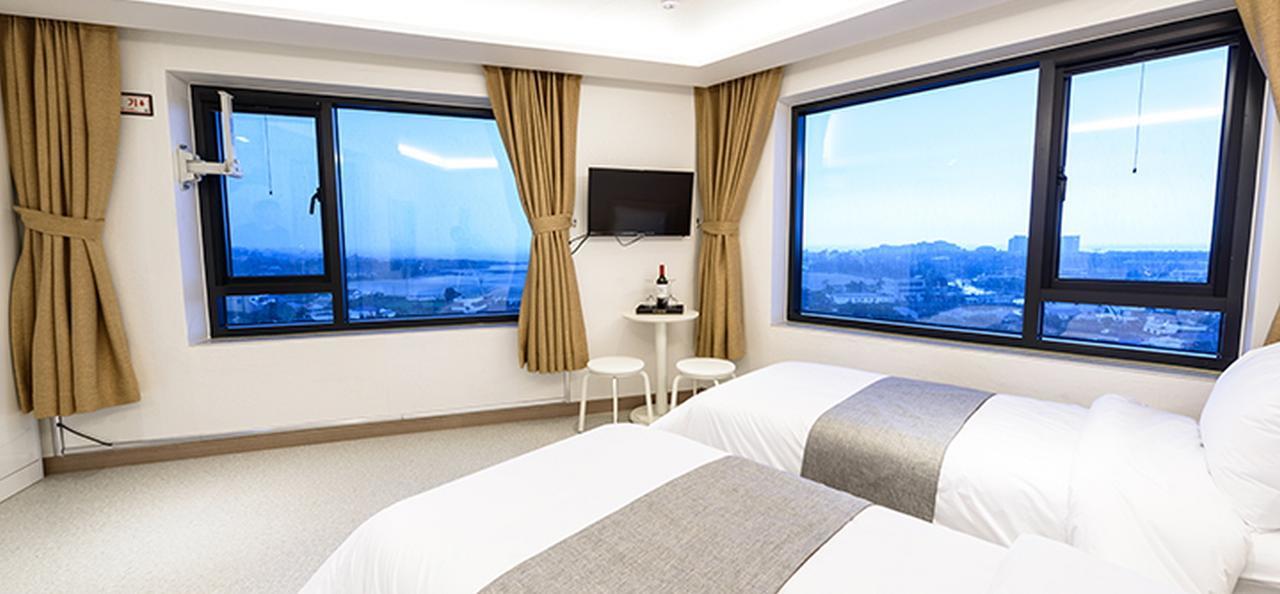 סאוגוויפו Rezion Hotel מראה חיצוני תמונה